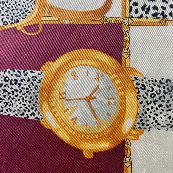 LUXURY theme vintage silk scarf - Picture 9 of 9